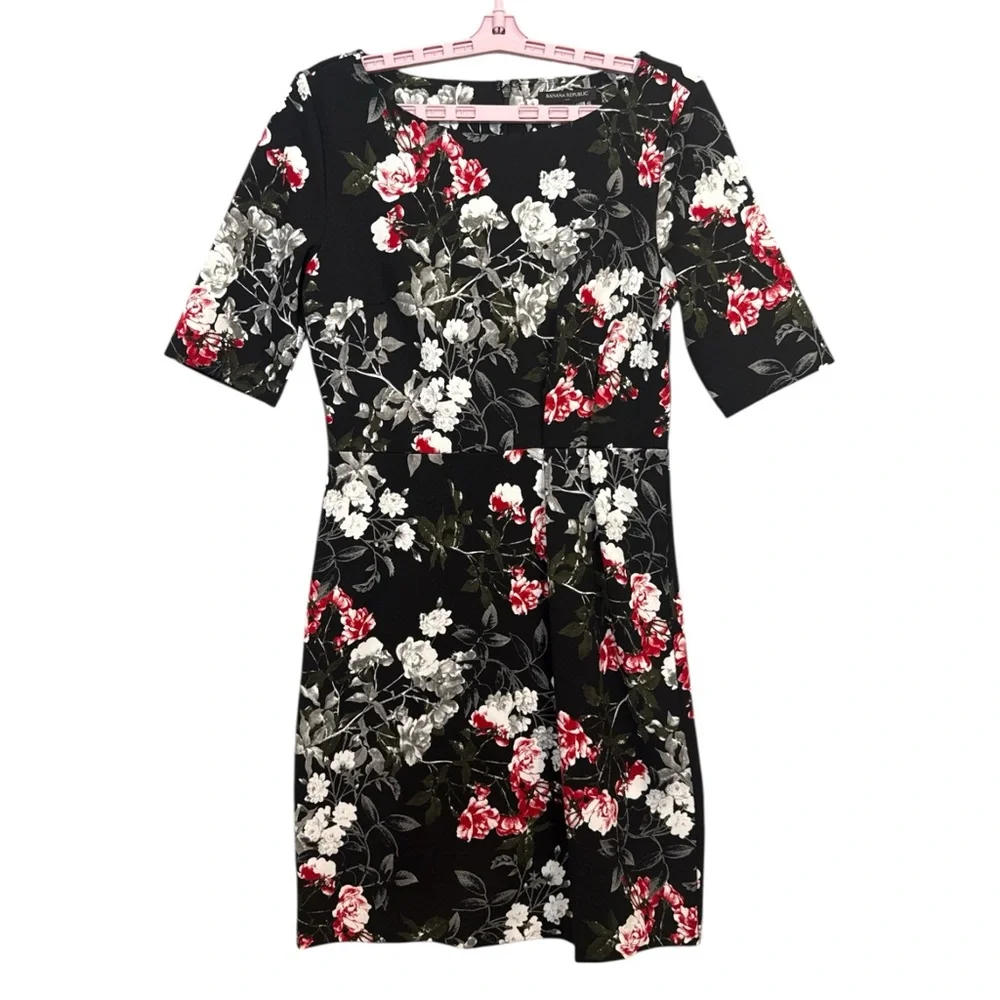 Banana Republic Women’s Floral Print 3/4 Sleeve Pleat Waist Sheath Dress, Size 4 - Picture 8 of 13